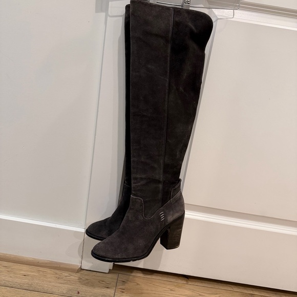 Dolce Vita Over The Knee Suede Boots 9.5
